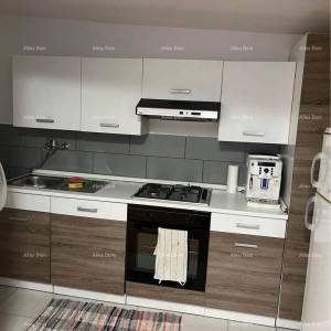 PULA, NAMJEŠTEN STAN 40 m², 600 m OD ARENE