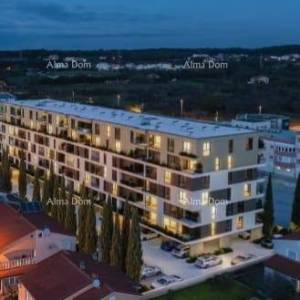 Pula, novi projekt! Višestambena, moderna zgrada s liftom, blizu centra. S63