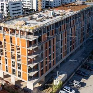 Pula, novi projekt! Višestambena, moderna zgrada s liftom, blizu centra. S63