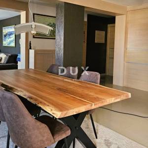 PULA, PJEŠČANA UVALA - vrhunsko namješten stan s terasom samo 150 metara od mora, parking