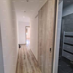 Pula – renoviran dvosobni stan u centru, 72,83 m²