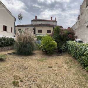 PULA SAMOSTOJEĆA BLIZINA MUP-a. I FET-a