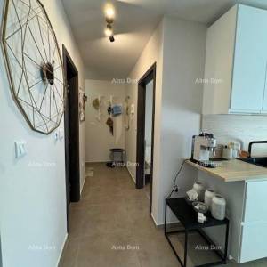 Pula Stoja. Odlična lokacija, blizina mora, plaža, Max City