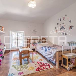 Pula, Veruda, trosoban stan na 2.katu, prodaja ili zamjena