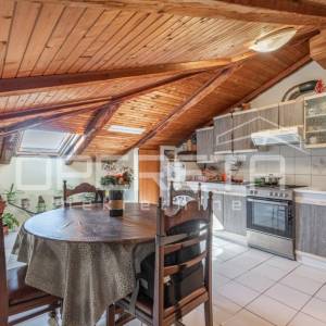 Pula, Veruda, trosoban stan na 2.katu, prodaja ili zamjena