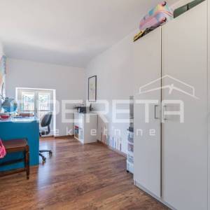 Pula, Veruda, trosoban stan na 2.katu, prodaja ili zamjena