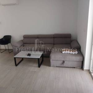 RAŽANAC- ATRAKTIVNA KUĆA 142m2, POGLED NA MORE VELEBIT