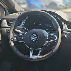 Renault Captur TECHNO TCE 140