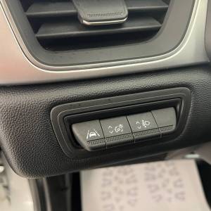 Renault Captur techno TCe 140 EDC