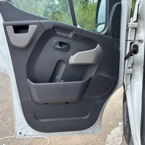 Renault Master FURGON DCI 125