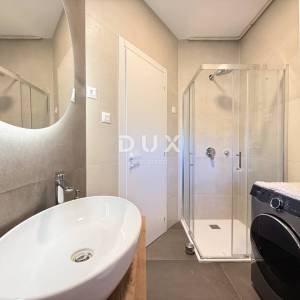 RIJEKA, BELVEDER - potpuno novouređeni 2S + DB s balkonom 