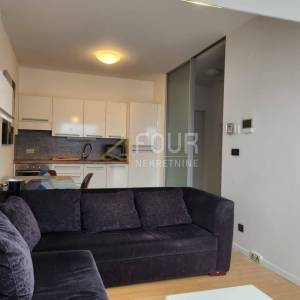 Rijeka, Centar, 2s+db, 56.60m2, garažno mjesto