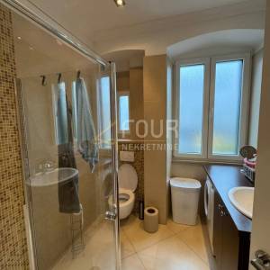 Rijeka - Centar, 77.64m2, 3skl