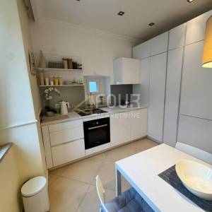 Rijeka - Centar, 77.64m2, 3skl