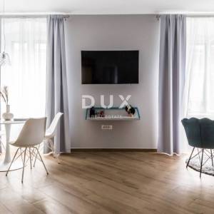 RIJEKA, CENTAR – Ekskluzivna investicija: tri uređena apartmana u jednoj cjelini, top lokacija