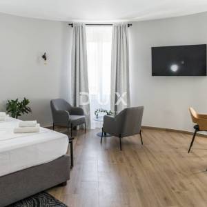 RIJEKA, CENTAR – Ekskluzivna investicija: tri uređena apartmana u jednoj cjelini, top lokacija