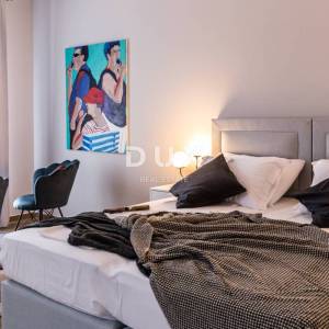 RIJEKA, CENTAR – Ekskluzivna investicija: tri uređena apartmana u jednoj cjelini, top lokacija