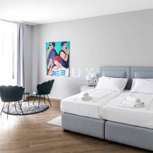 RIJEKA, CENTAR – Ekskluzivna investicija: tri uređena apartmana u jednoj cjelini, top lokacija