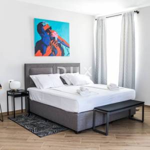 RIJEKA, CENTAR – Ekskluzivna investicija: tri uređena apartmana u jednoj cjelini, top lokacija