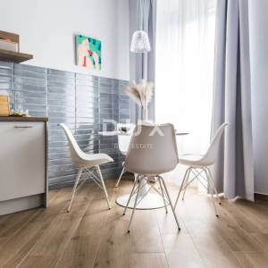 RIJEKA, CENTAR – Ekskluzivna investicija: tri uređena apartmana u jednoj cjelini, top lokacija