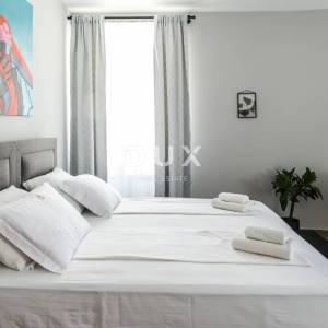 RIJEKA, CENTAR – Ekskluzivna investicija: tri uređena apartmana u jednoj cjelini, top lokacija