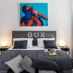 RIJEKA, CENTAR – Ekskluzivna investicija: tri uređena apartmana u jednoj cjelini, top lokacija