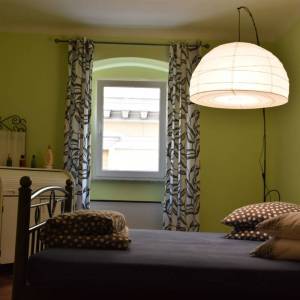 RIJEKA CENTAR - predivno uređen dvosoban stan s dnevnim boravkom u strogom centru 