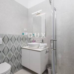 RIJEKA, CENTAR – Premium uređena nekretnina s tri zasebne jedinice i pogledom na cijeli Kvarner