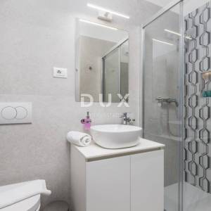 RIJEKA, CENTAR – Premium uređena nekretnina s tri zasebne jedinice i pogledom na cijeli Kvarner