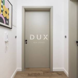 RIJEKA, CENTAR – Premium uređena nekretnina s tri zasebne jedinice i pogledom na cijeli Kvarner