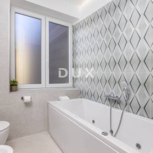 RIJEKA, CENTAR – Premium uređena nekretnina s tri zasebne jedinice i pogledom na cijeli Kvarner