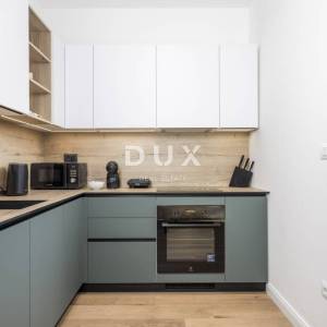 RIJEKA, CENTAR – Premium uređena nekretnina s tri zasebne jedinice i pogledom na cijeli Kvarner