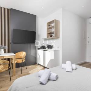 RIJEKA, CENTAR – Premium uređena nekretnina s tri zasebne jedinice i pogledom na cijeli Kvarner