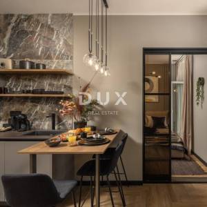 RIJEKA, CENTAR - Stan sa 4 zasebna apartmana – dizajn, udobnost i investicijski potencijal, 141m2