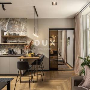 RIJEKA, CENTAR - Stan sa 4 zasebna apartmana – dizajn, udobnost i investicijski potencijal, 141m2
