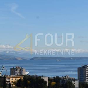 Rijeka, Donji Zamet, kvalitetna novogradnja, 3s+db, lođa