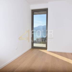 Rijeka, Donji Zamet, kvalitetna novogradnja, 3s+db, lođa, pogled