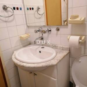 RIJEKA, GORNJA VEŽICA - stan 35 m2 s pogledom na more