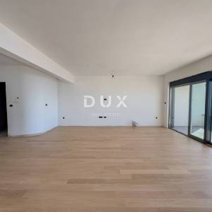 RIJEKA, KANTRIDA – stan od 140m2 u luksuznoj novogradnji samo 250 metara od mora s garažom i panoramskim pogledom na more...