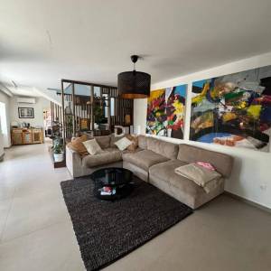 RIJEKA, KOSTRENA -  moderna kuća s panoramskim pogledom, garažom i poslovnim prostorom, 500 m od mora