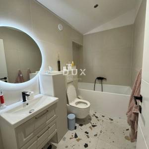 RIJEKA, KOSTRENA -  moderna kuća s panoramskim pogledom, garažom i poslovnim prostorom, 500 m od mora