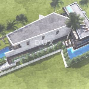 RIJEKA, KOSTRENA - zemljište s projektom drugi red do mora, za duplex vile s bazenom 