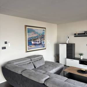 RIJEKA, KRIMEJA - Luksuzni stan za najam sa pogledom na Kvarner