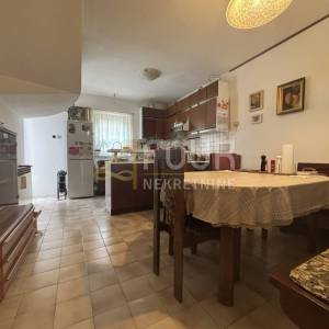 Rijeka, Martinkovac, samostojeća kuća, 173m2