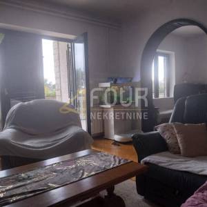 Rijeka, Pehlin, 3s+db, 140m2, terasa, okućnica