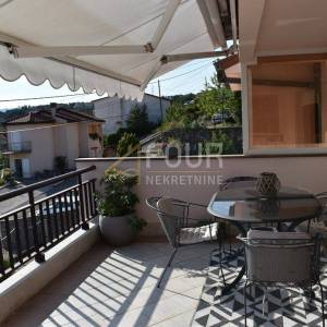 Rijeka, Škurinje, kuća s bazenom