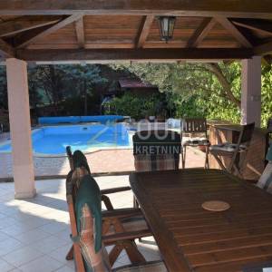 Rijeka, Škurinje, kuća s bazenom