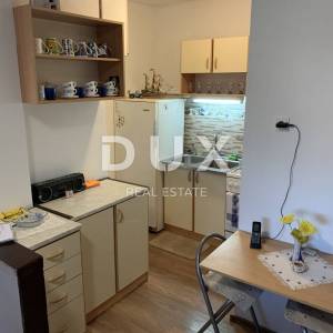 RIJEKA, SRDOČI, CENTAR - samostojeća kuća sa 3 stana + pomoćna zgrada + okućnica! PRILIKA! HITNO!