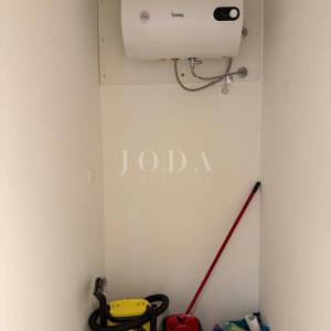 Rijeka stan u neposrednoj blizini Korza