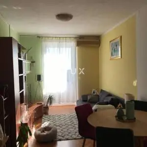 RIJEKA, STROGI CENTAR - 1S+DB, 53 m2, LOKACIJA, UNIKATNO!